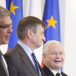 Szef KPRM Marek Kuchciński, prezes PiS Jarosław Kaczyński i prezydent Andrzej Duda