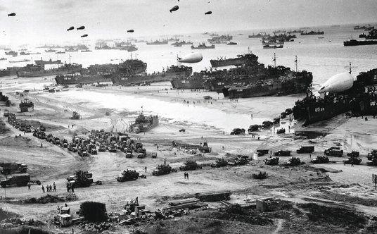Desant wojsk alianckich na plaży „Omaha”. 9 czerwca 1944 r.