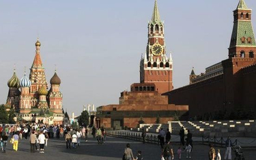 Bogaci Rosjanie zakładają rodzinne biura