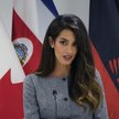 Amal Clooney to nie tylko żona sławnego męża. Ma uprawnienia do wykonywania zawodu prawnika w Stanac