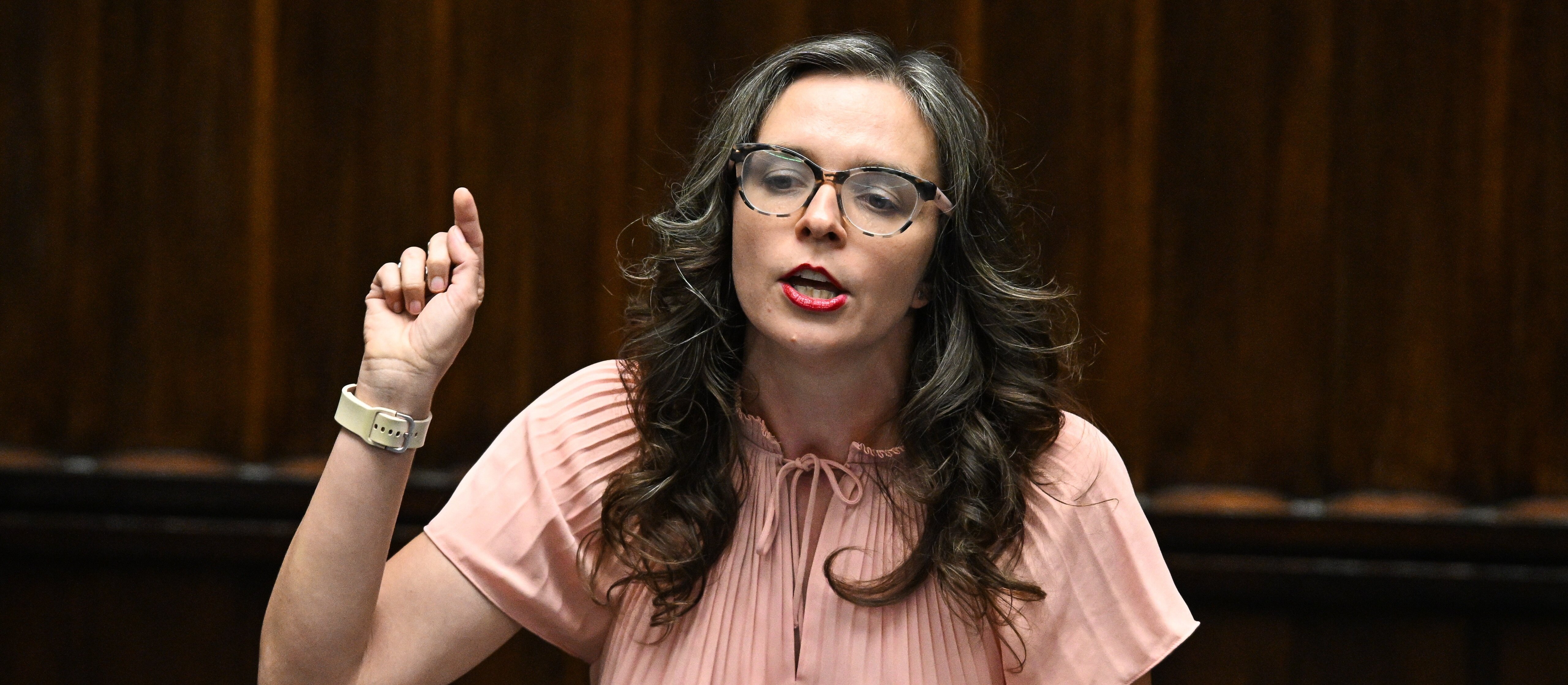 Posłanka KO zawieszona w prawach członka klubu. Podała powód decyzji