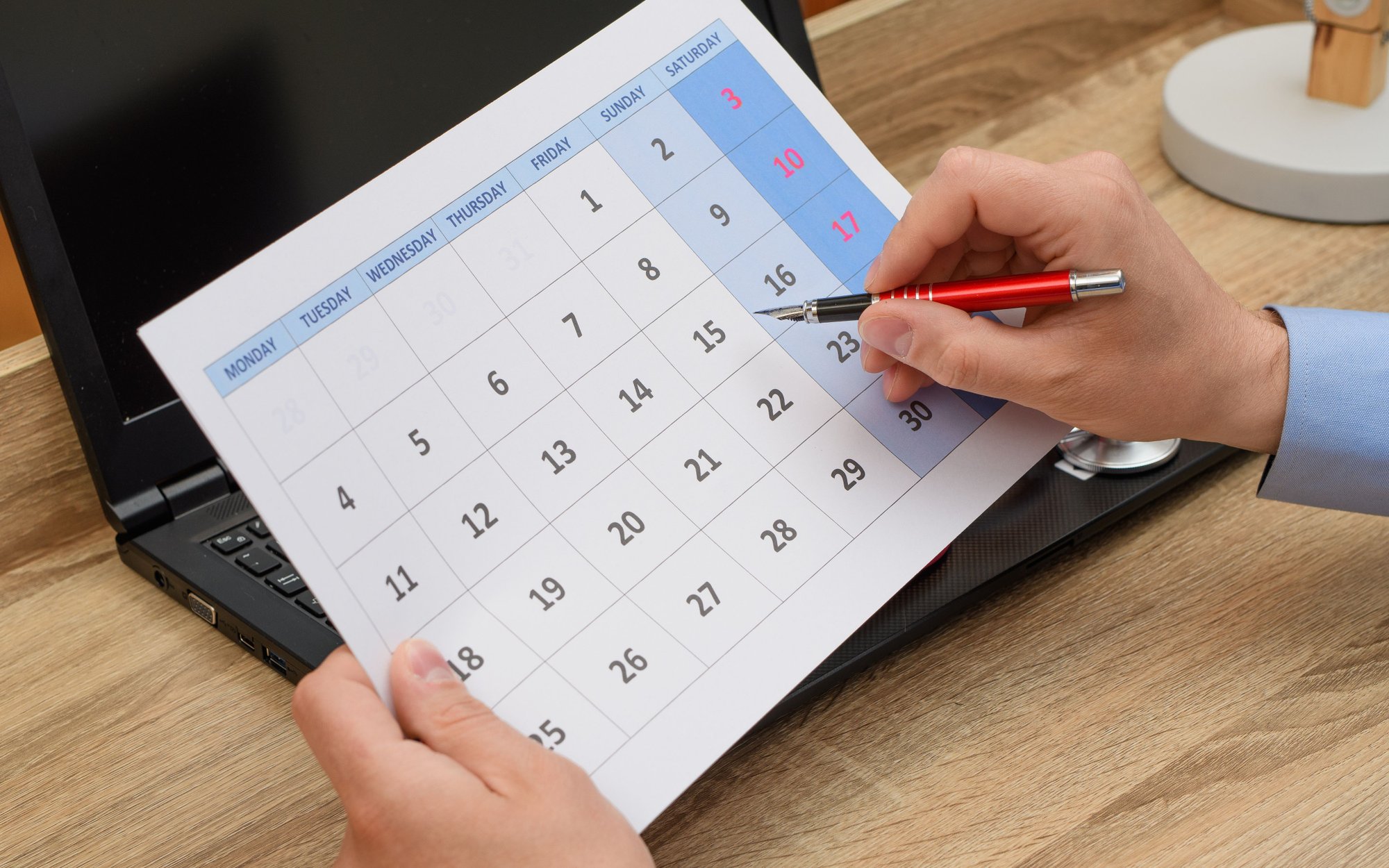 6 days of additional leave. From May 1, fresh  regulations in private companies