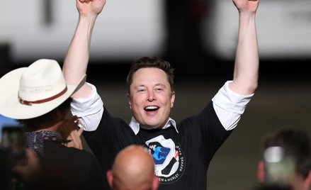 Elon Musk, prezes Tesli.
