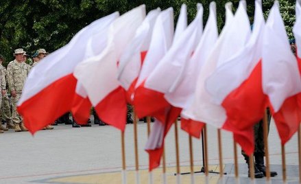 Promować Polskę bez histerii