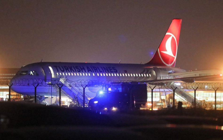 Turkish Airlines nie wystartują z Katowic na czas. ULC każe dogadać im się z LOT-em