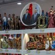 Talerz z wizerunkiem prezydentów Chin i Rosji w rosyjskim supermarkecie w Pekinie