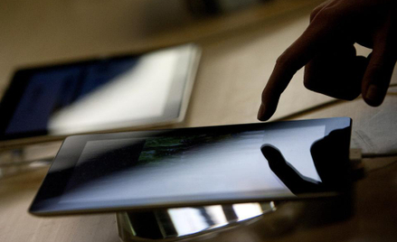 Raport Canalys: więcej tabletów i szybkiego Internetu w Polsce