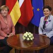 W sprawach unijnych Angela Merkel (na zdjęciu z Beatą Szydło podczas zeszłorocznej wizyty w Warszawi
