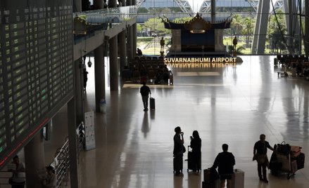 Lotnisko w Bangkoku upraszcza wjazd. Miliony pasażerów skorzystają z szybkiej ścieżki