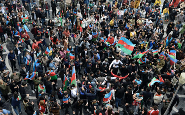 Lekcja azerskiego nie dla władz nad Dnieprem
