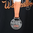 Taki medal dostaną uczestnicy tegorocznej edycji "Biegnij Warszawo"