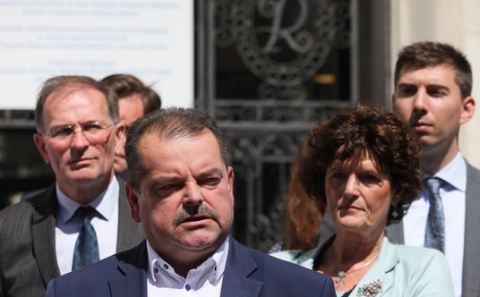 Przewodniczący OPZZRiOR Sławomir Izdebski