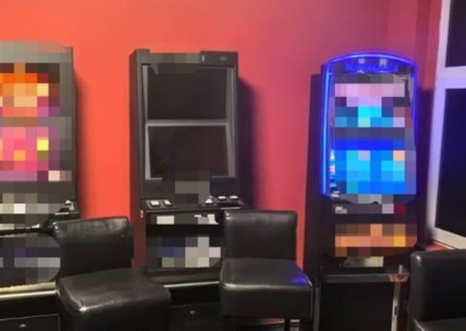 Cały sprzęt został natychmiast wyłączony z użytku i zabezpieczony jako dowód w sprawie.