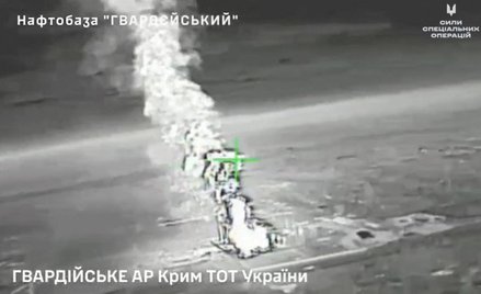 To nie pierwszy atak na zapasy paliwa na półwyspie. Zdjęcie z drona pokazuje rosyjski skład ropy, kt