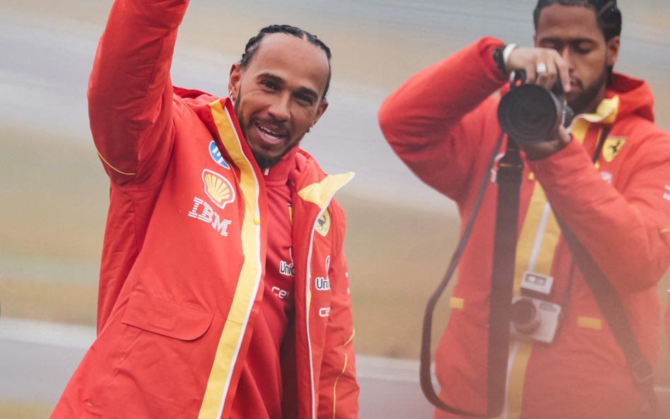 Lewis Hamilton w nowym sezonie zmienia barwy