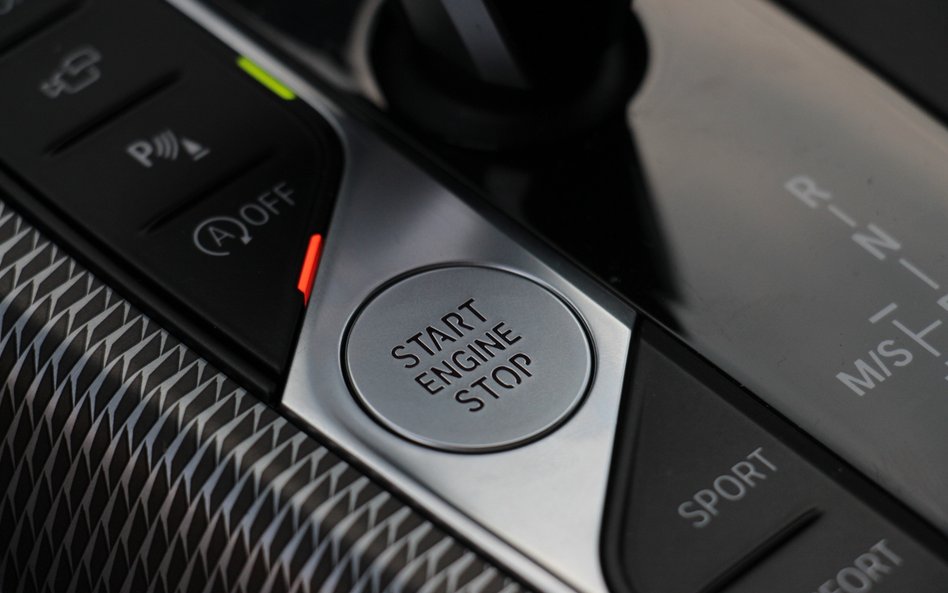 Wyłącznik systemu start-stop w samochodach BMW
