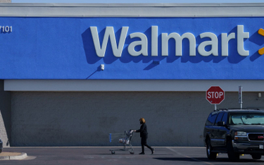 Walmart wycofuje broń ze sklepów. Obawia się reakcji wyborców