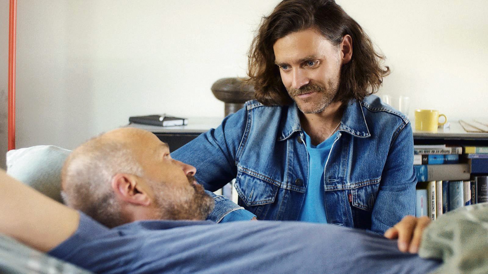 „Miłość”: Pułapki niezależności