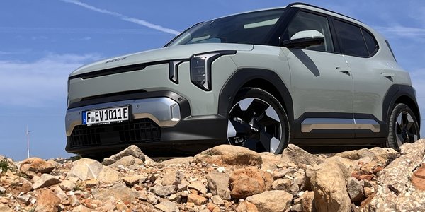 EV2 - najważniejszy elektryczny samochód Kii