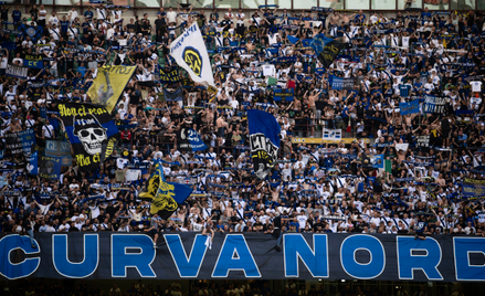 Trybuny San Siro są domem dla ludzi związanych ze skrajną prawicą i organizacjami mafijnymi