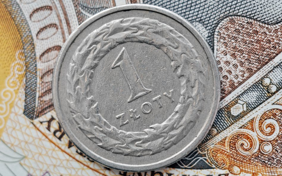 Dlaczego złoty się osłabia?