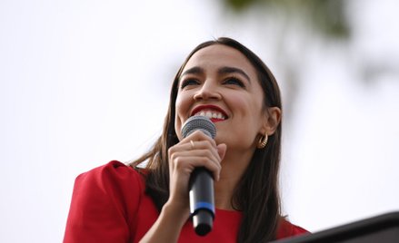 Ocasio-Cortez: Donald Trump boi się silnych kobiet