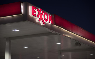 Wyższa cena ropy poprawia wyniki Exxon