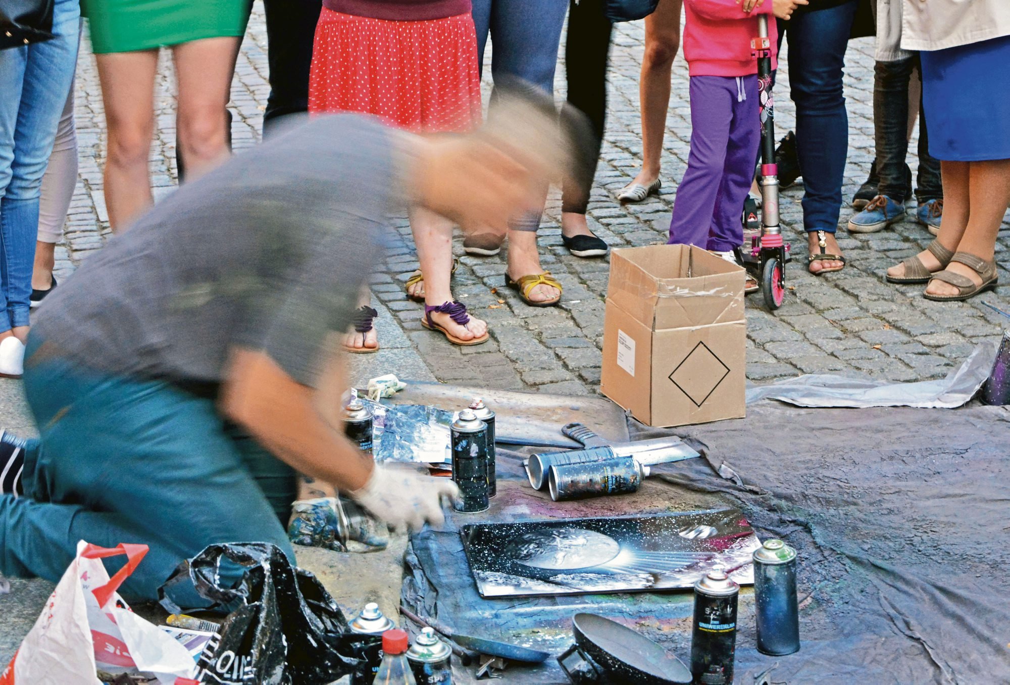 Piotr Kosiewski: Artyści czy klienci władzy