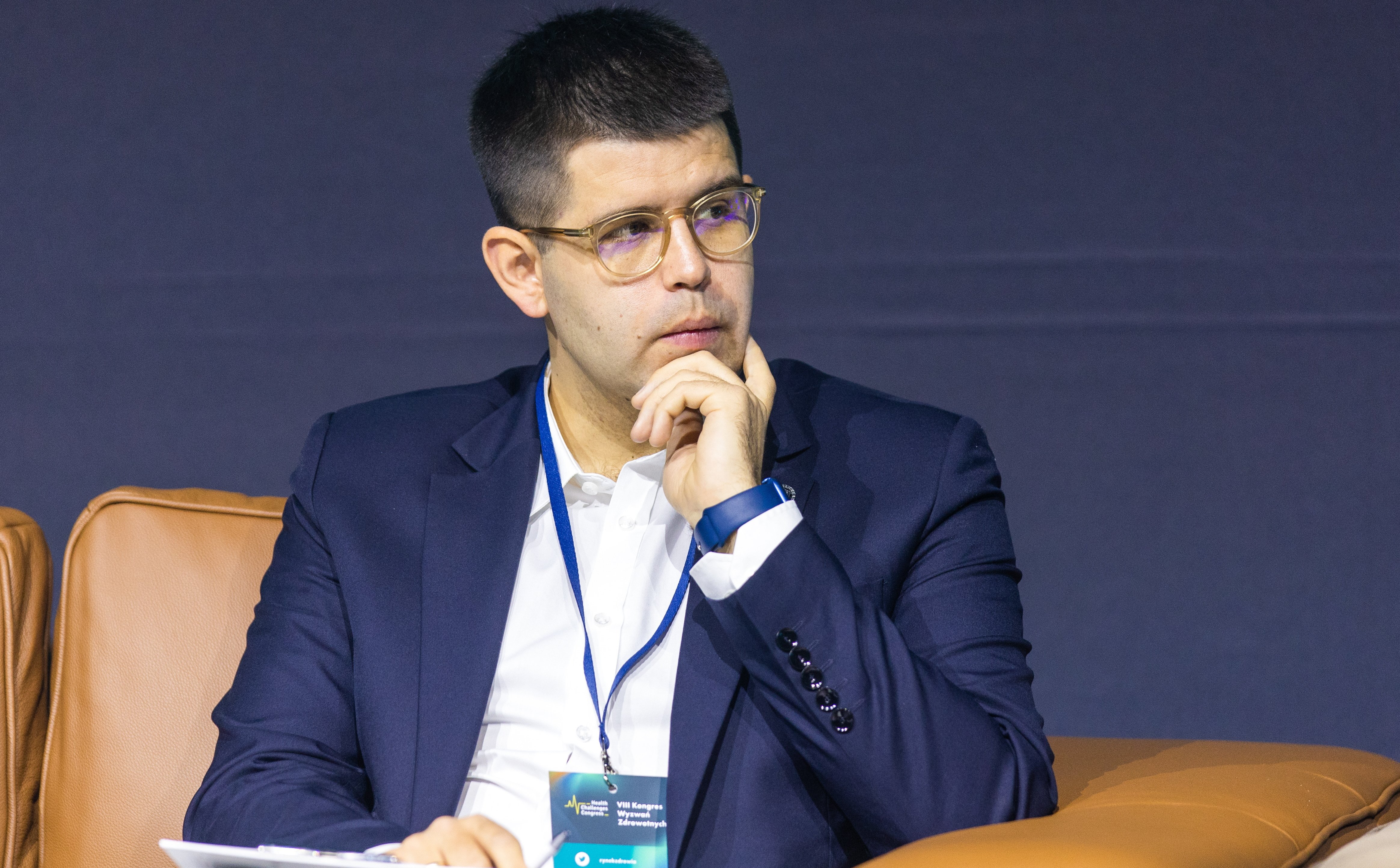 Samorząd lekarski w ostrym sporze. Konwent prezesów potępia szefa szczecińskiej rady lekarskiej