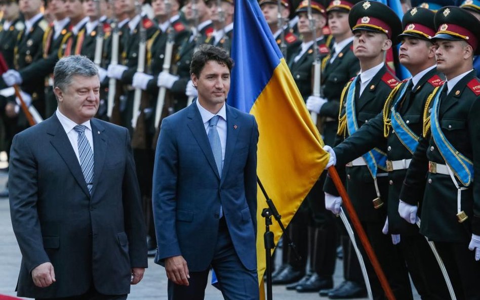 Premier kanady Justin Trudeau i prezydent Ukrainy Petro Poroszenko