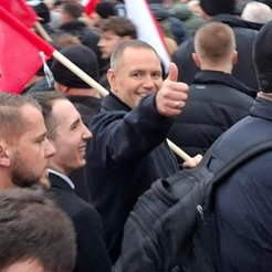 Prezydent Karol Nawrocki podczas Marszu Niepodległości