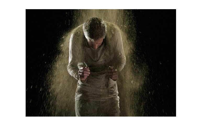 Bill Viola w Toruniu: wystawa, która porusza duszę