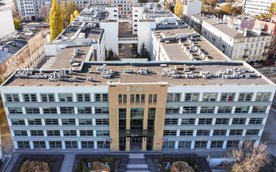 Uniwersytet SWPS działa w kilku miastach, ale to Warszawa pozostaje jego centrum ciężkości.