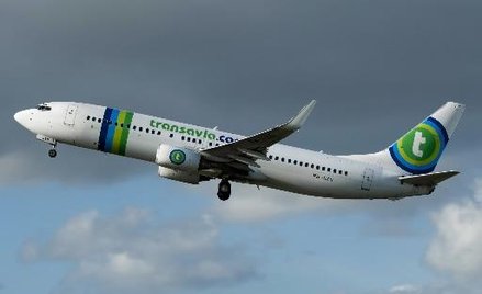 Jeden pilot zasnął, drugi poza kokpitem