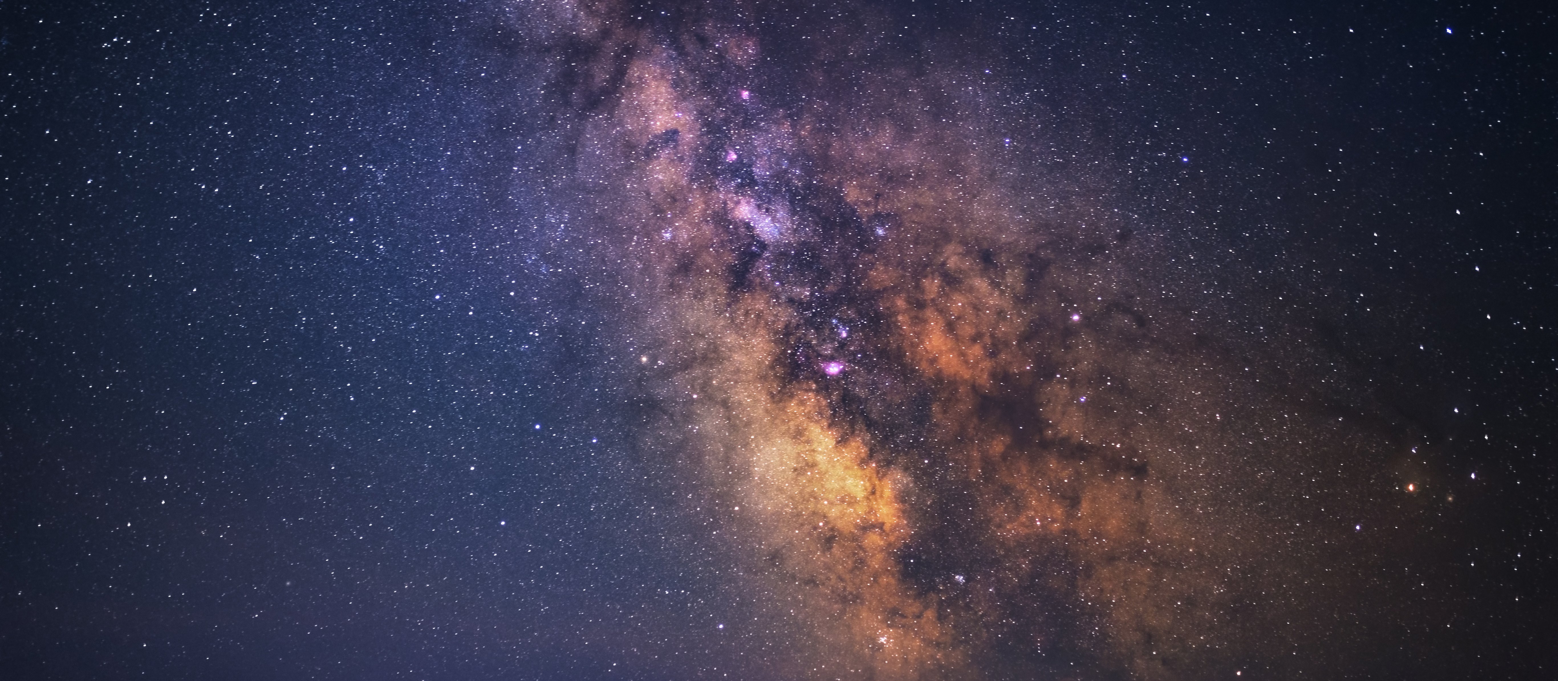 Tajemnicza poświata w centrum Drogi Mlecznej. Naukowcy odkryli jej źródło?