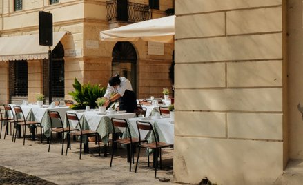 Włoskie restauracje wykorzystują coraz częściej postać „nonny”, czyli po włosku – babci. To ma być g