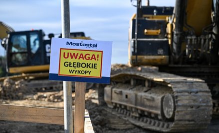 Wstrzymane prace na odcinku drogi ekspresowej S19 Domaradz-Iskrzynia, w okolicy miejscowości Jabłoni