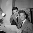 Louis Jourdan (z lewej)