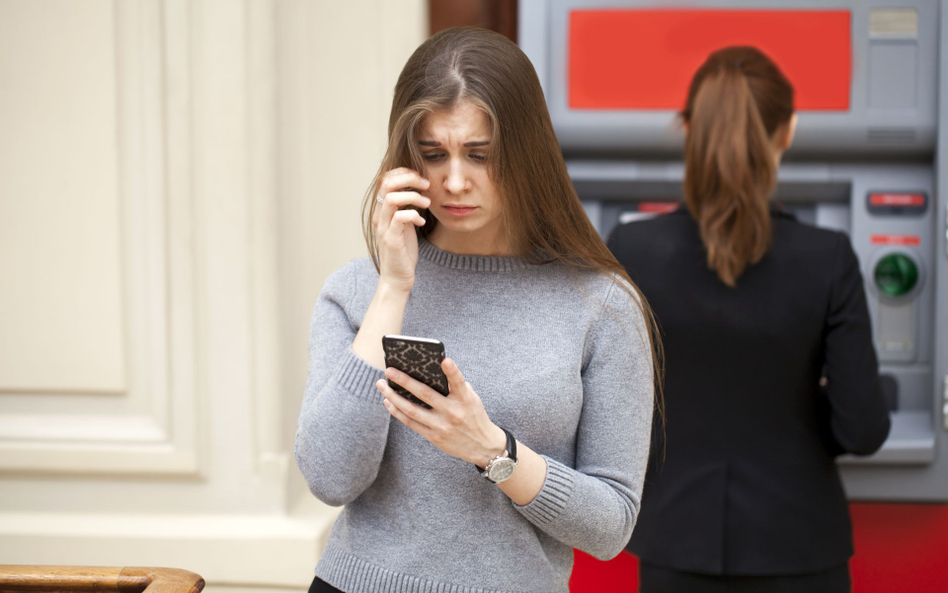 BLIK. Problem z wypłatą, ale konto obciążone. Na zwrot można długo czekać