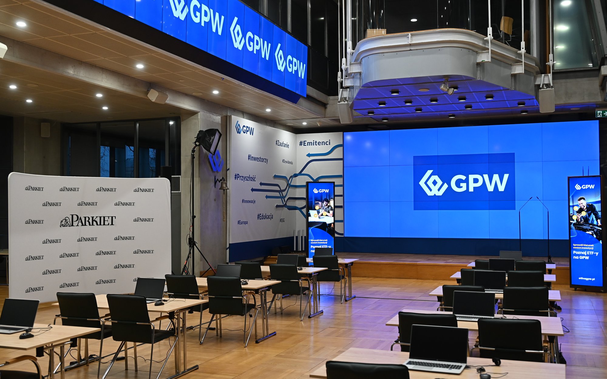 Na giełdzie podatkowe karty rozdają KPMG i PwC