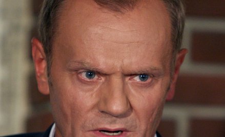 "Wkurzony" premier walczy ze złymi urzędnikami