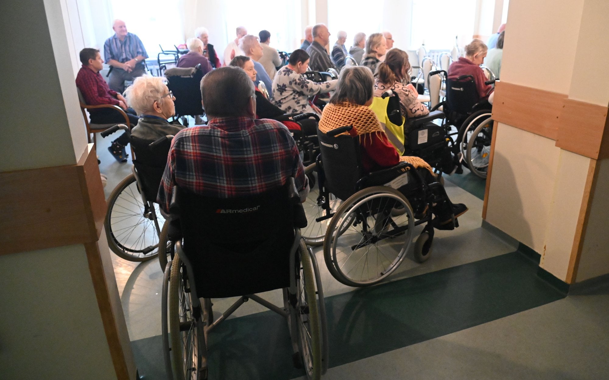 Koszty pobytu w DPS rozłożą się na więcej osób. Niekoniecznie z rodziny