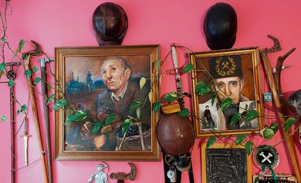 Po transformacji ustrojowej w Wałbrzychu pojawiła się armia bezrobotnych. Na zdjęciu część kolekcji 