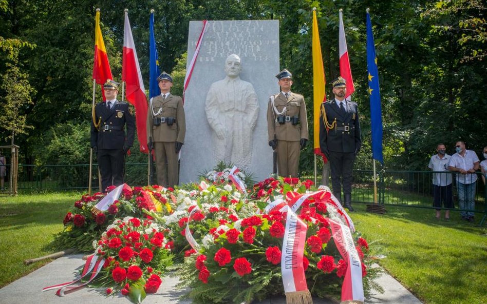 Pomnik "Agatona" w Warszawie