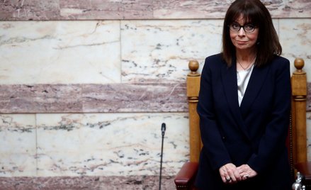 Nowa prezydent Grecji zaprzysiężona. Bez uścisków dłoni