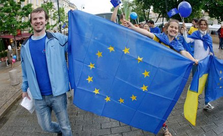 Młodzi Polacy: "Tak" dla Unii, ale Polska na pierwszym miejscu
