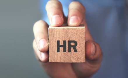 Pracodawcy biją się o specjalistów HR
