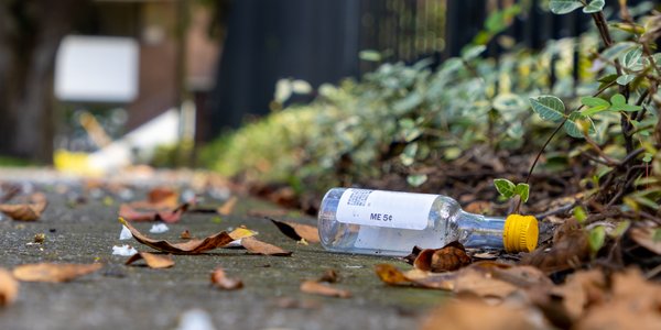 Posłowie ponad podziałami: zakaz sprzedaży „małpek” alkoholu bliski uchwalenia