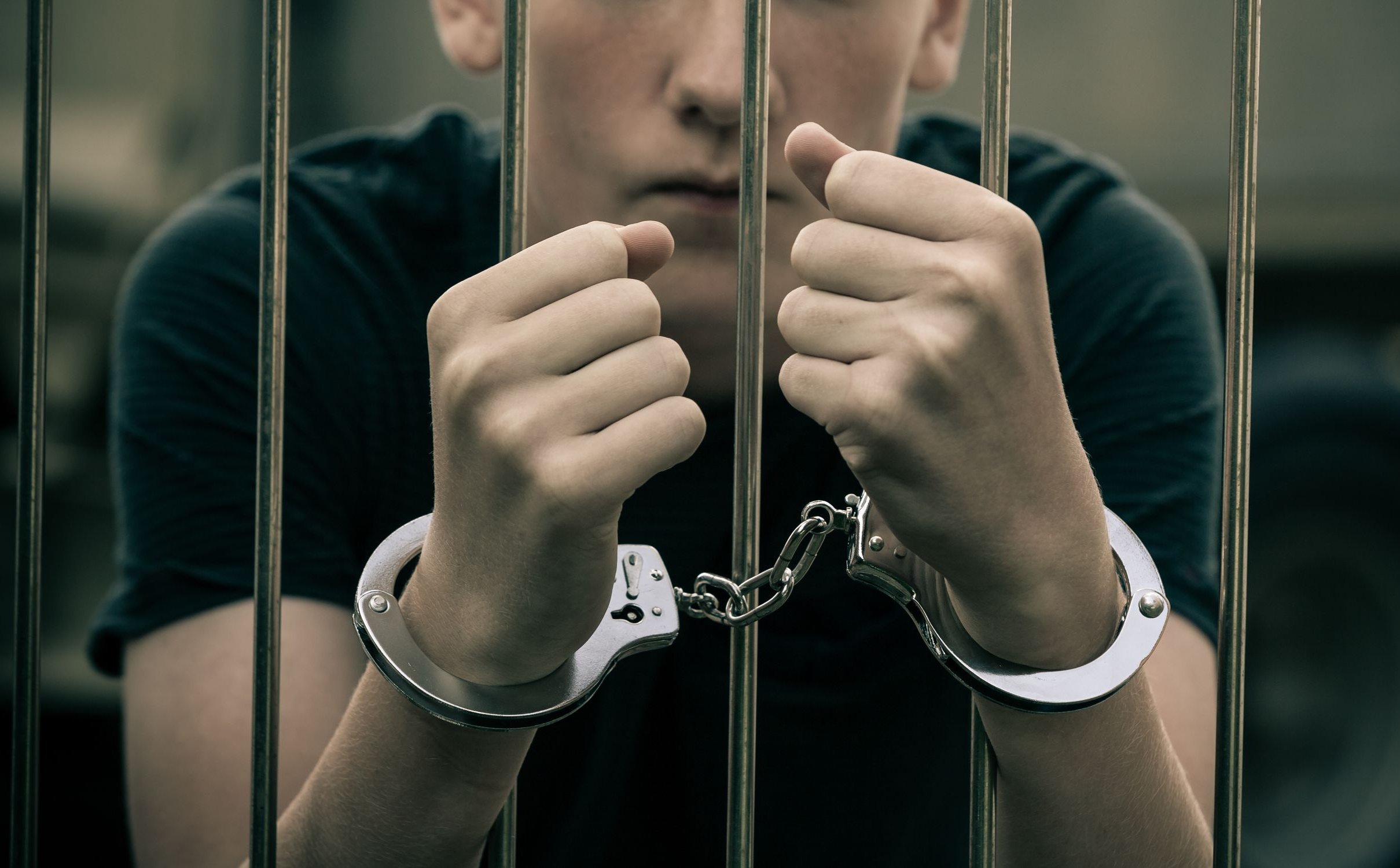 Reforma tymczasowego aresztowania to nie wszystko. Ekspert wytyka posłom błędy