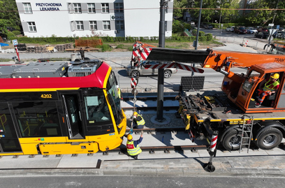 Pierwszy tramwaj na trasie na Stegny